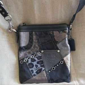 Vintage Coach crossbody bag